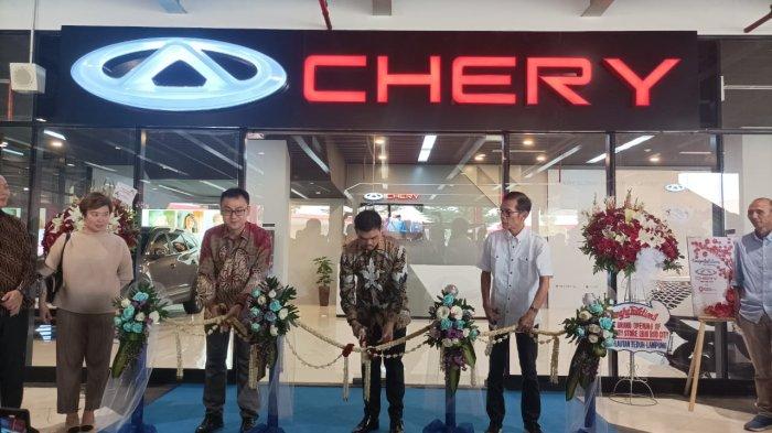 Jualan Mobil di Mal, Chery Kenalkan City Store Pertama di BSD Tangerang Jualan Mobil di Mal, Chery Kenalkan City Store Pertama di BSD Tangerang